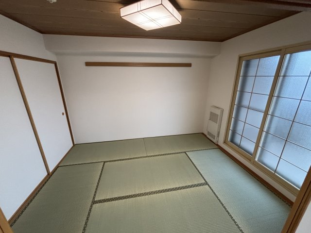 ブリリアンクラス南８条の和室