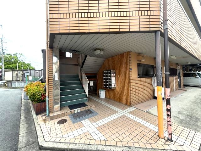 グレイスフルコーポイチカワⅠのエントランス