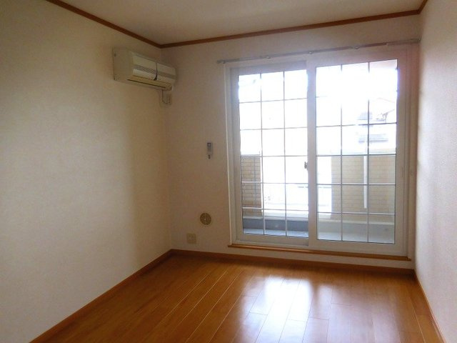 Ⅱ棟2階の室内写真です。