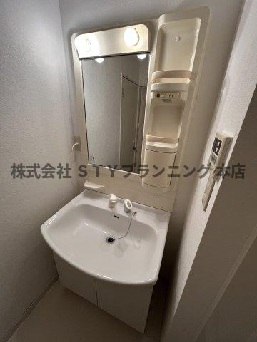 仲介手数料0円！第二若葉ビルの独立洗面台