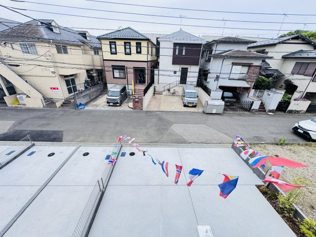 松戸市六高台３丁目新築戸建【六実第三小学校：2分】の展望|バルコニーより南側眺望・南道路で日当たり良好♪