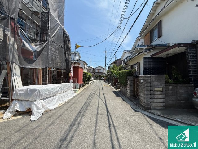 藤井寺市藤井寺　第1期　新築一戸建ての前面道路含む現地写真|周辺は落ち着いた街並みの住宅地！子育てがしやすい住環境です！まだ未完成ですが、現地でしかわからない事もございます。是非一度ご覧ください。