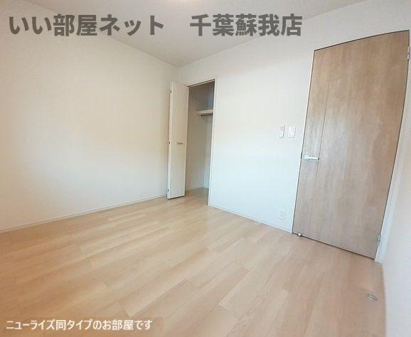 ドゥー・メゾン桜木の寝室