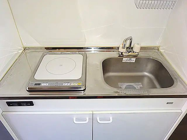 横浜市戸塚区吉田町のアパートのキッチン