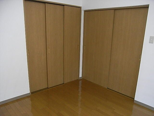 クレスト代々木の収納