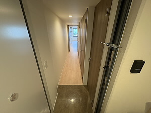 【玄関】 | グローリオシェルト杉並方南町