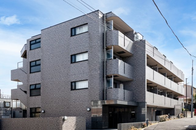 中野区大和町３丁目の賃貸マンションの外観