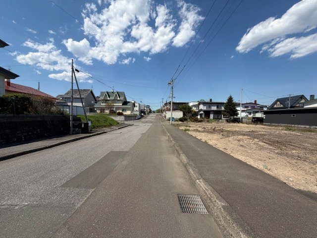 【前面道路含む現地写真】の画像