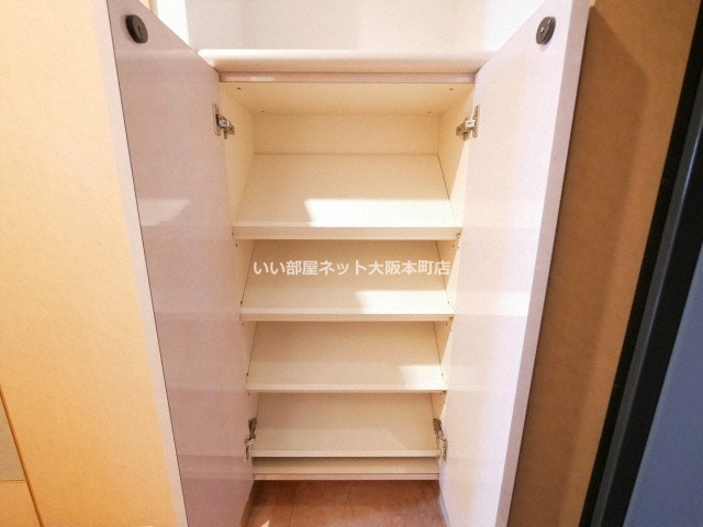 レジディア天神橋の収納