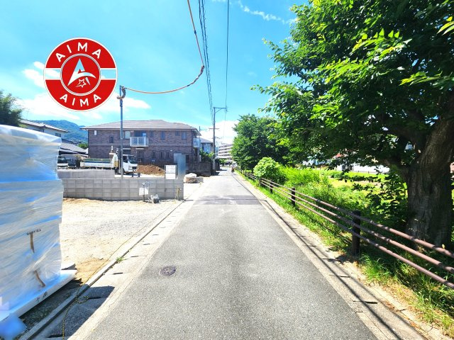 福岡市早良区梅林6丁目第6-2棟（1号棟）の前面道路含む現地写真|前面道路です。