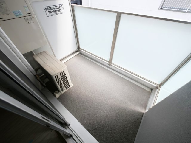 BLAU本町東（旧BPRレジデンス本町東）のバルコニー
