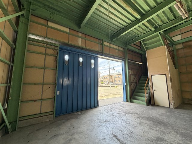 池田倉庫の内装|1階