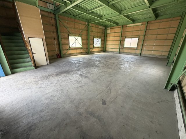 池田倉庫の内装|1階