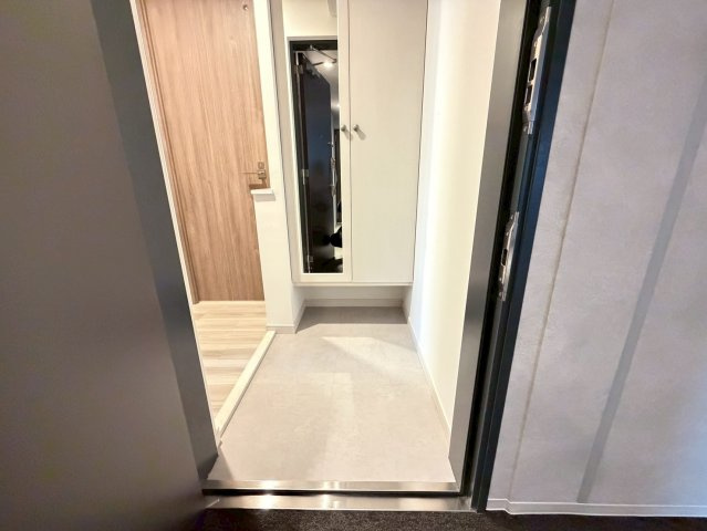 ルフォンプログレ南森町の玄関