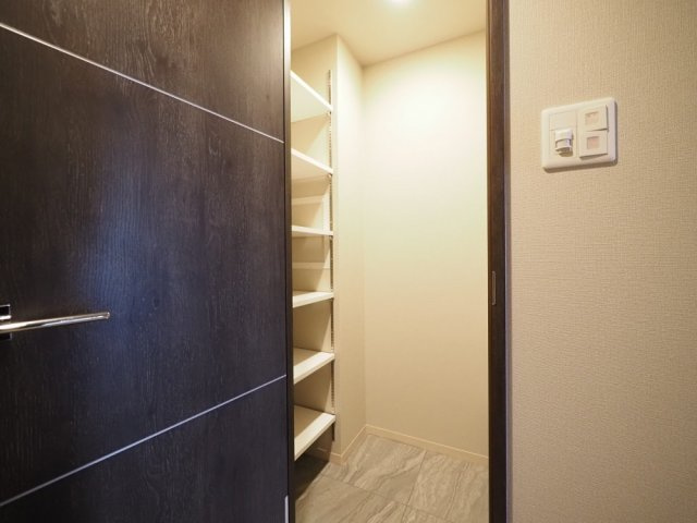 セイワパレス本町東の収納