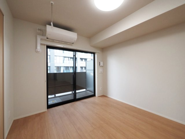 グランセジュール大国町の洋室