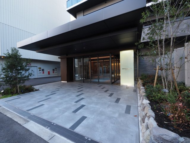 グランセジュール大国町のエントランス