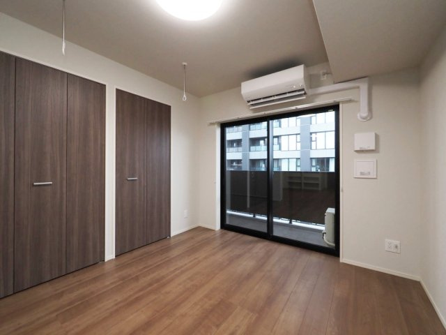 グランセジュール大国町の洋室