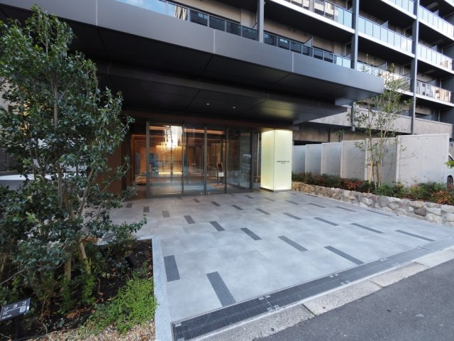 グランセジュール大国町のエントランス