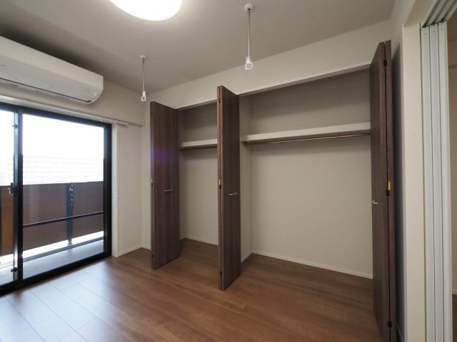 グランセジュール大国町の収納