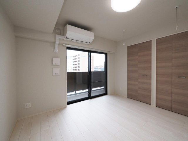 グランセジュール大国町の洋室