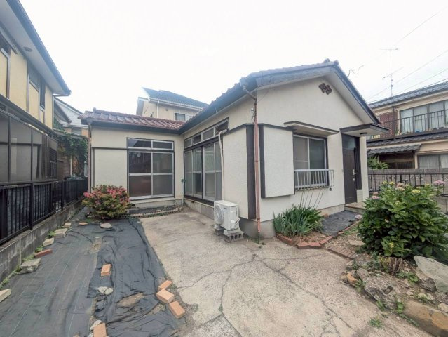 野村貸家の外観