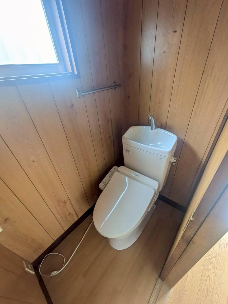 野村貸家のトイレ