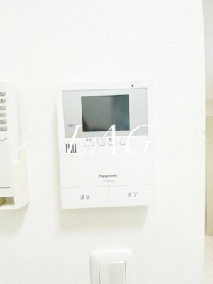 【セキュリティ】 | アーバンセントリック | モニター付インターホンです。