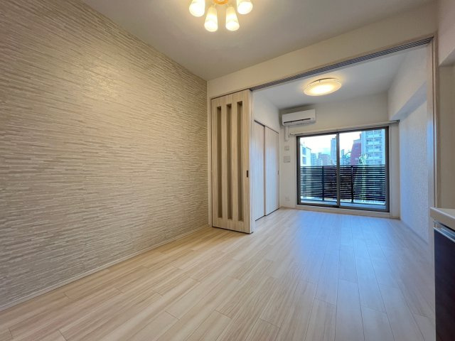 プレジオ松屋町の居間・リビング