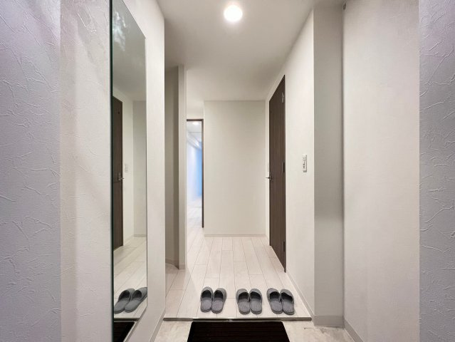 ラ フォルム鎗屋町の玄関