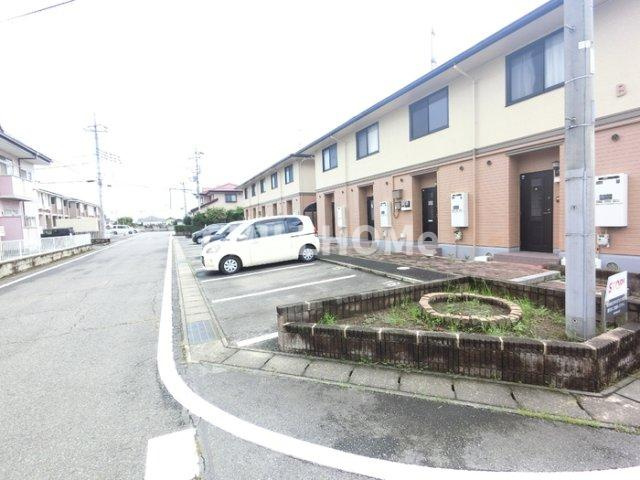 メゾネット南雲　Ａ/Ｂの駐車場|当社、チルホームのHPもご覧ください(^^)/物件情報多数♪