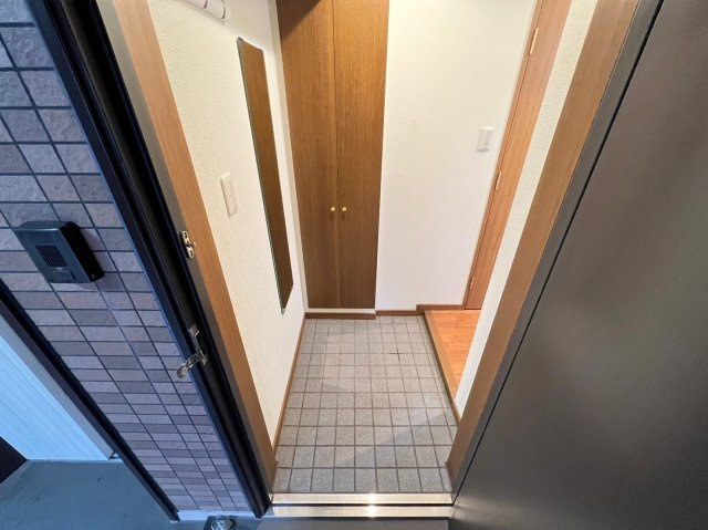 プレジオ中之島の玄関
