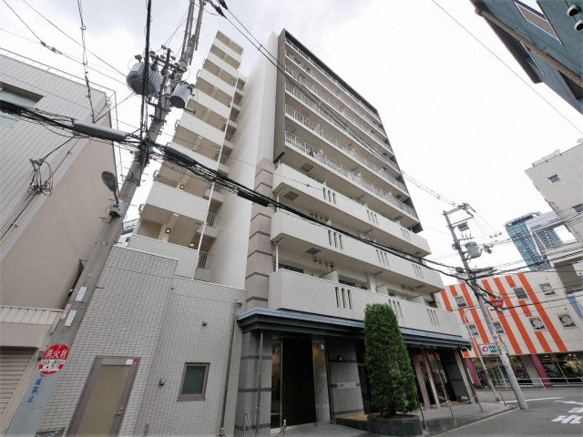 CASSIA福島駅前の外観