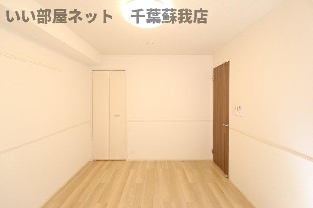 ドゥー・メゾン桜木の洋室|使い勝手のいい洋室です