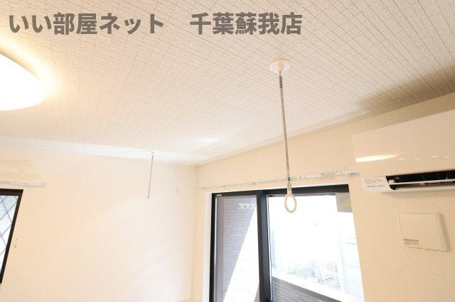 ドゥー・メゾン桜木の寝室|落ち着いた色調の寝室です