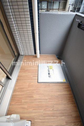 プレサンス堺筋本町センティスのバルコニー