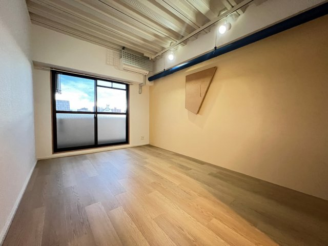 SERENiTE-04の居間・リビング