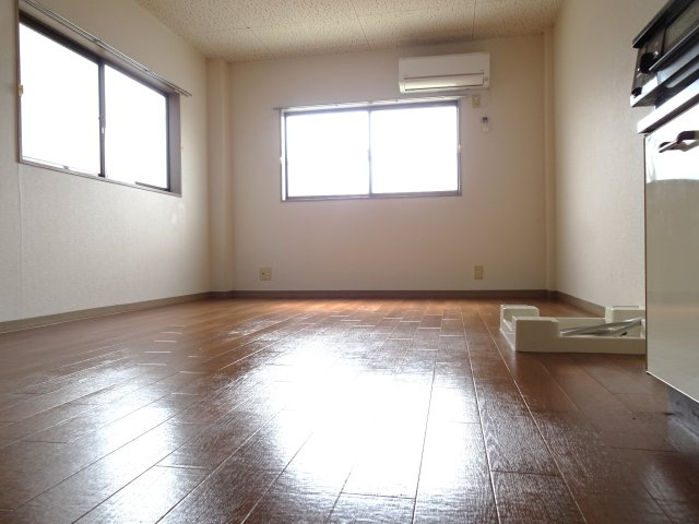 安田マンションの内装