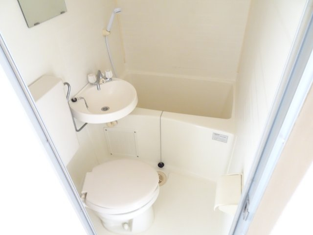 安田マンションの浴室