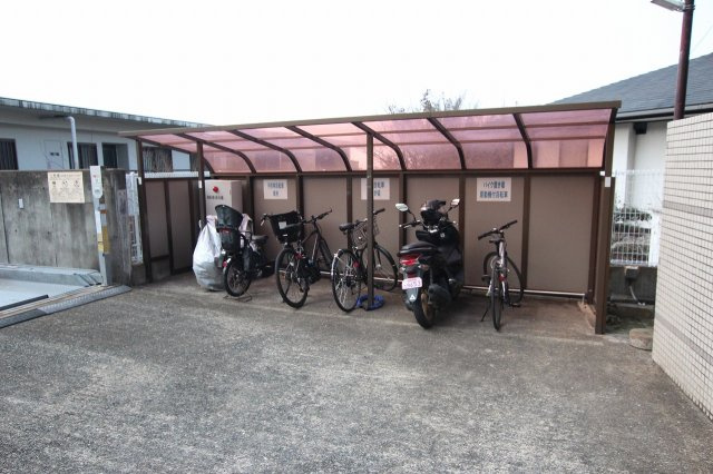 ネオハイツ南公園の設備
