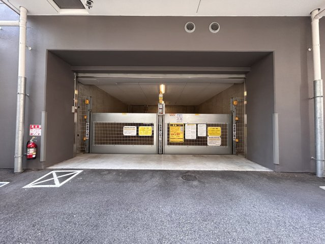 【駐車場】セレニテ神戸元町クレア