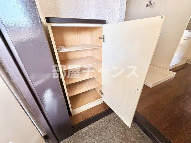 コーポ伊勢山の収納