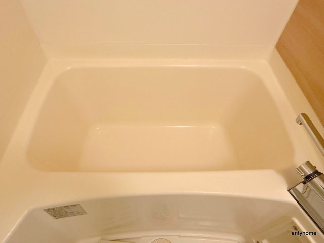 ルクレ西長堀　仲介手数料無料の浴室
