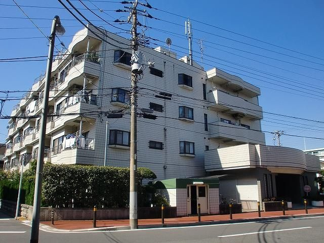 マンション第二青山の外観