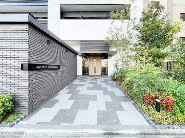 S-RESIDENCE今池駅前 のエントランス