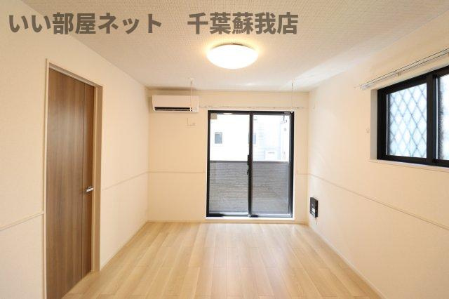 ドゥー・メゾン桜木の居間・リビング|ゆったり過ごせる居間です