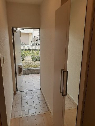 エアリー　　刈谷市近郊の賃貸はクラスホーム刈谷店の玄関|シンプルで使いやすい玄関です