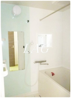 【浴室】 | Ａｐａｒｔａｍｅｎｔｏ　ＫＯＭＡＧＯＭＥ　アパルタメントコマゴメ | お風呂です。