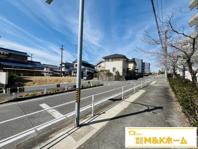 知多市日長台　全1棟の前面道路含む現地写真|R8.6.1撮影　北側接道11ｍ！！