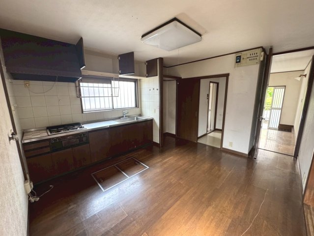中古戸建　大垣市中川町4丁目　昭和63年築の居間・リビング